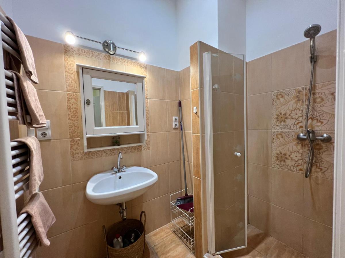 Old Town Apartment 세게드 외부 사진
